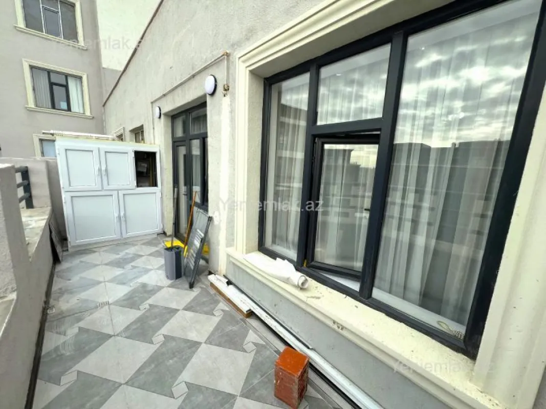 Satılır 2 otaqlı yeni tikili 60 m²