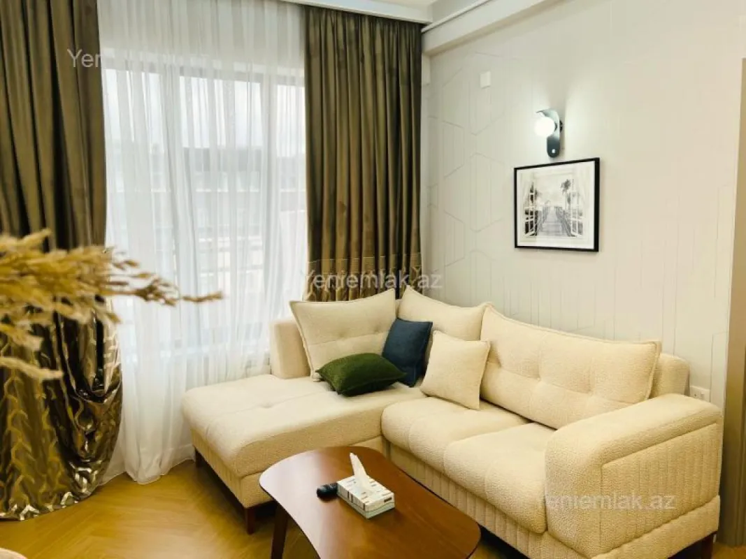 Satılır 2 otaqlı yeni tikili 60 m²