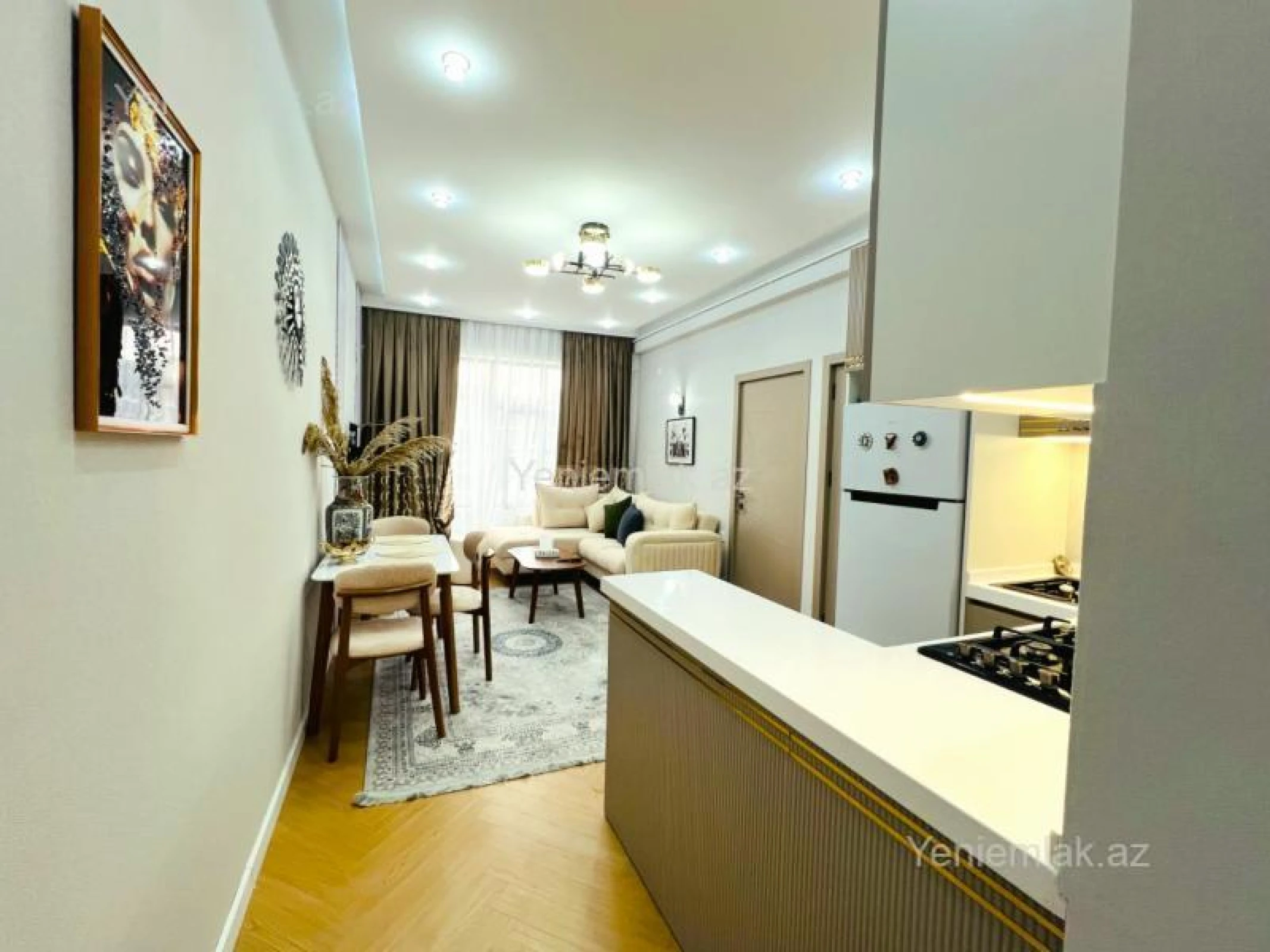 Satılır 2 otaqlı yeni tikili 60 m²
