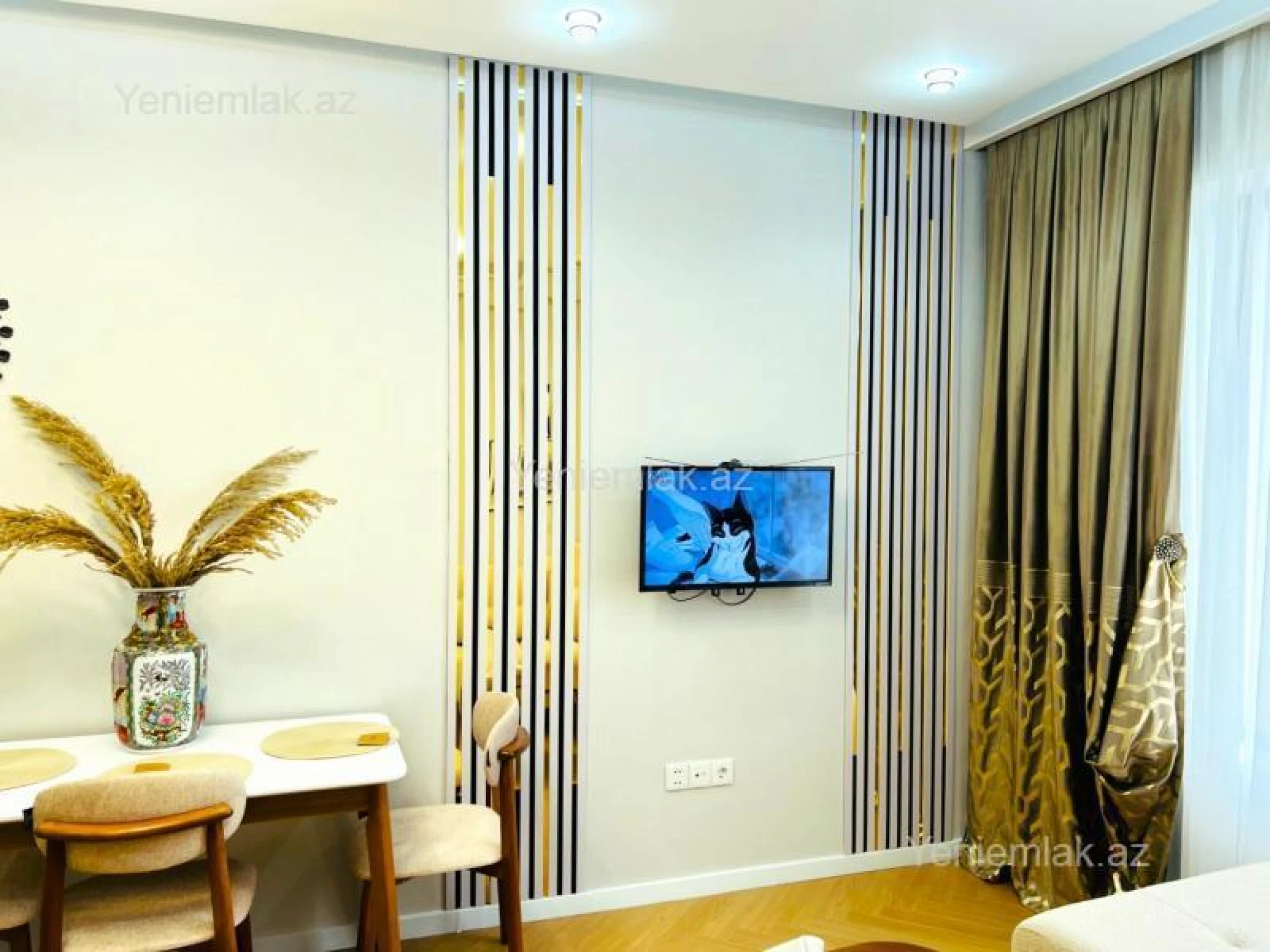 Satılır 2 otaqlı yeni tikili 60 m²