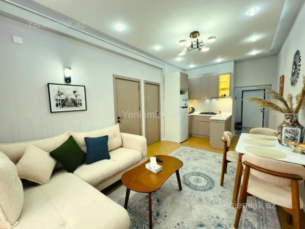 Satılır 2 otaqlı yeni tikili 60 m²