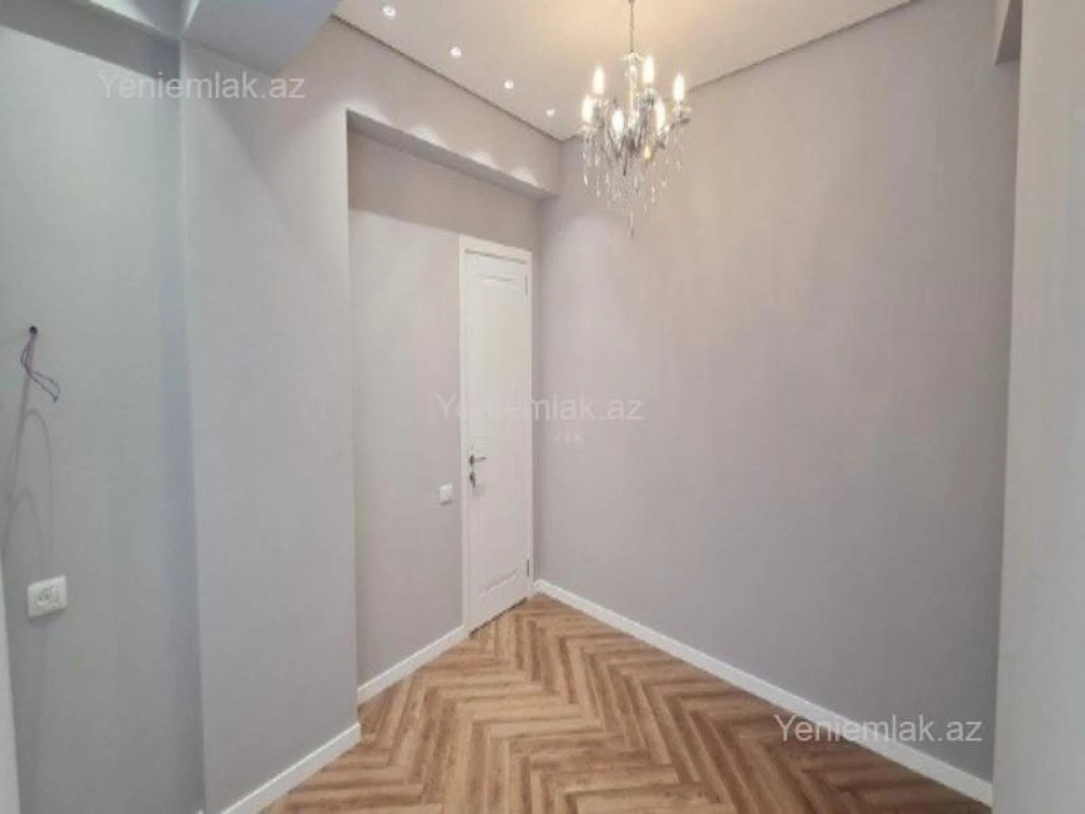 Satılır 2 otaqlı yeni tikili 65 m²