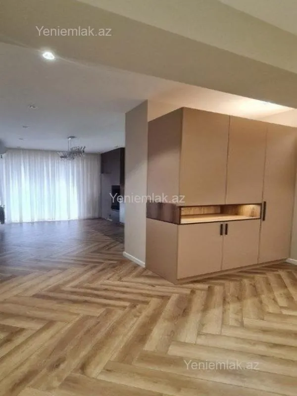 Satılır 2 otaqlı yeni tikili 65 m²