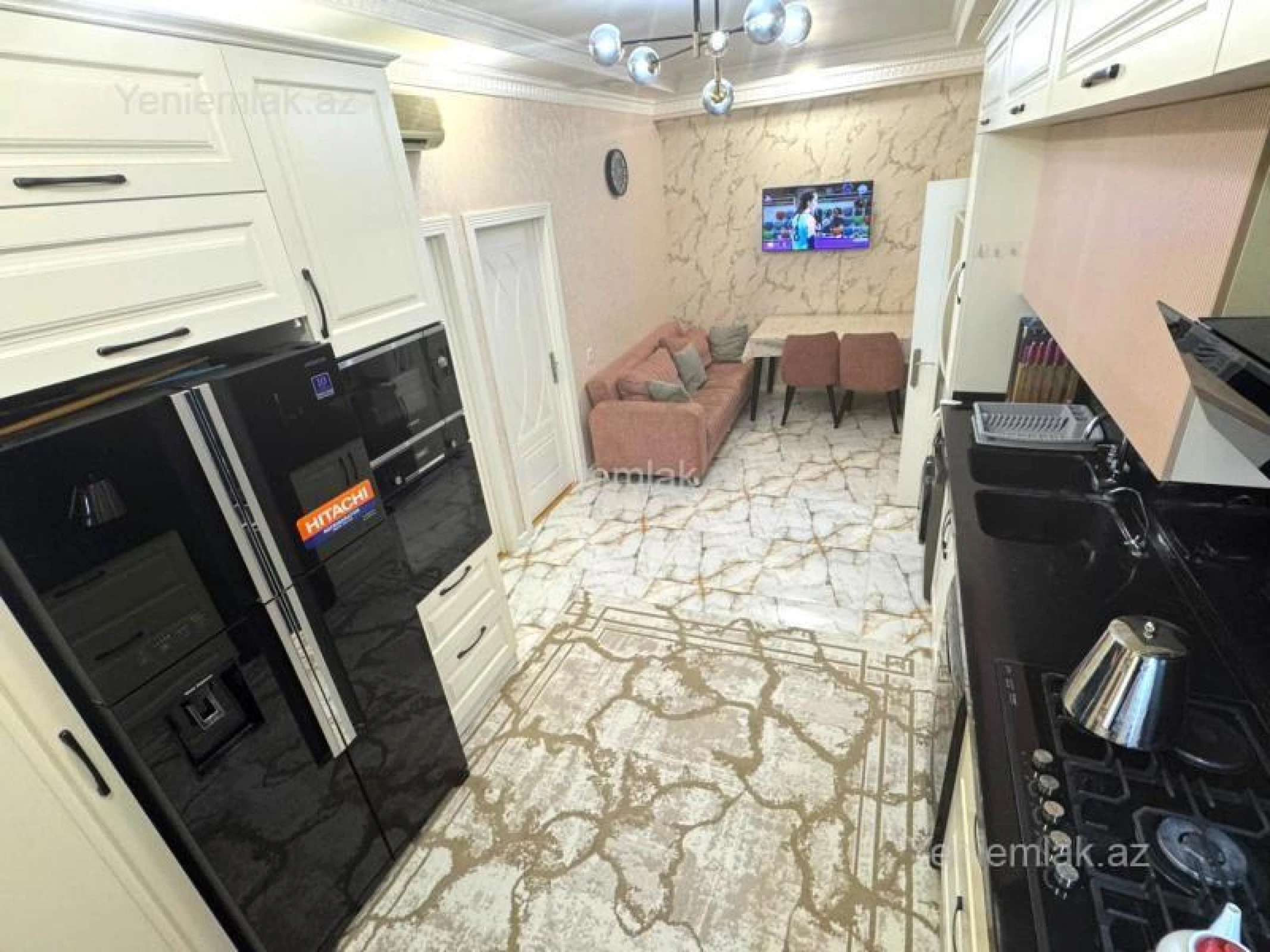 Satılır 4 otaqlı yeni tikili 140 m²