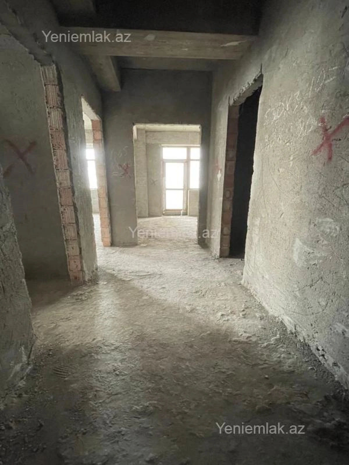 Satılır 3 otaqlı yeni tikili 120 m²