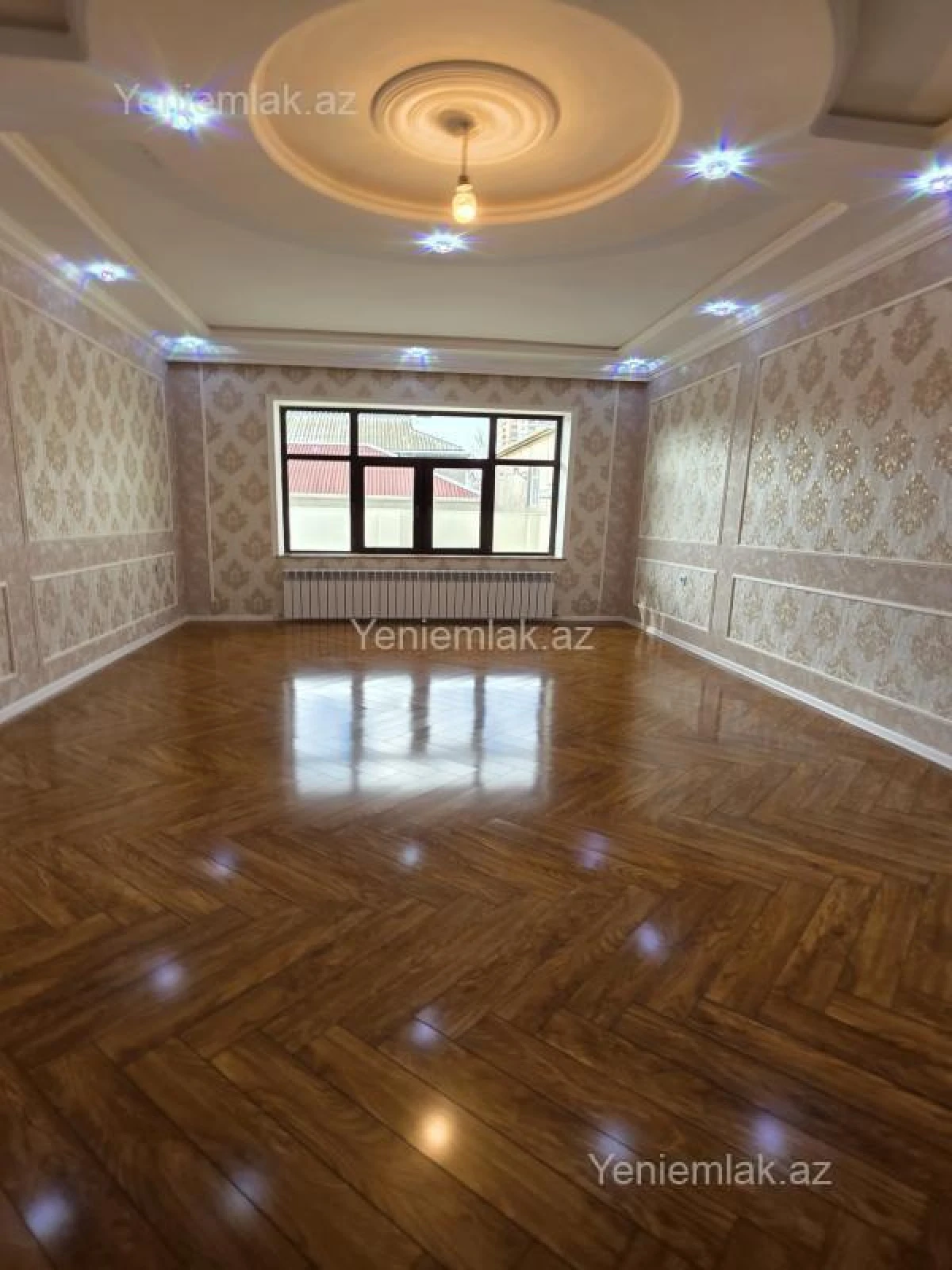 Satılır 6 otaqlı həyət evi 230 m²