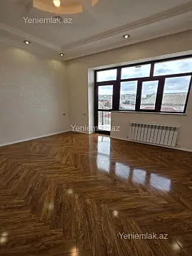 Satılır 6 otaqlı həyət evi 230 m²