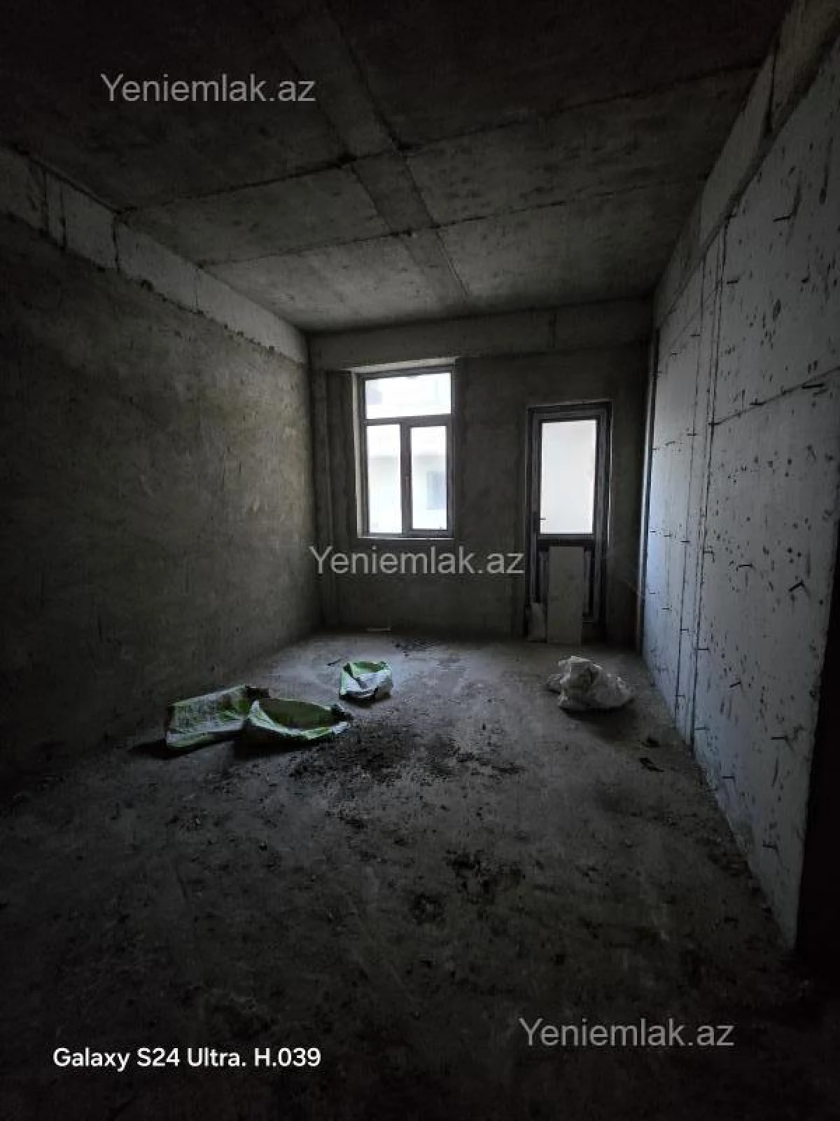 Satılır 3 otaqlı yeni tikili 136 m²