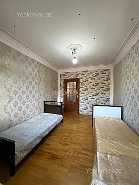 Satılır 3 otaqlı köhnə tikili 90 m²