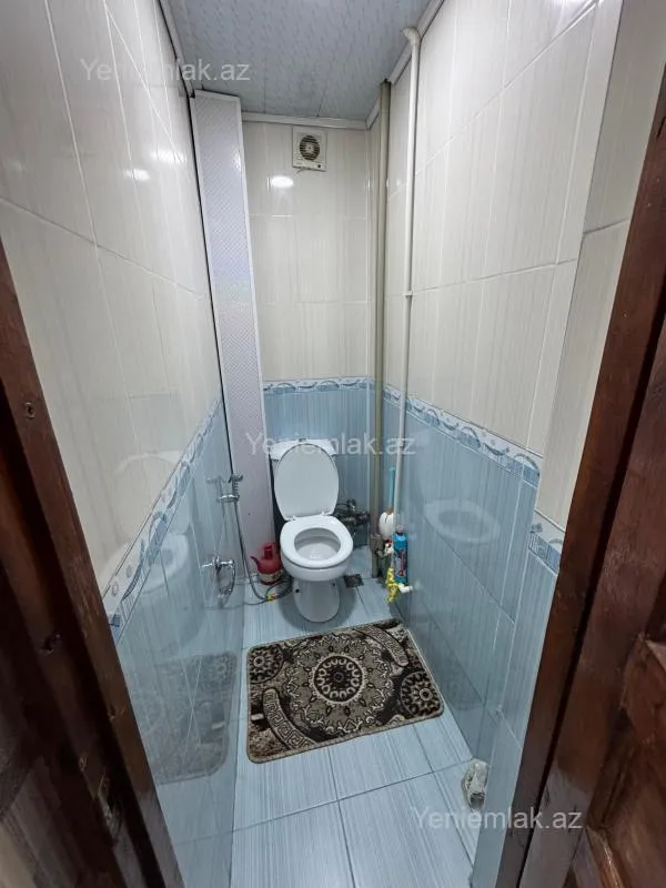 Satılır 4 otaqlı köhnə tikili 90 m²