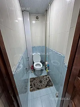 Satılır 4 otaqlı köhnə tikili 90 m²