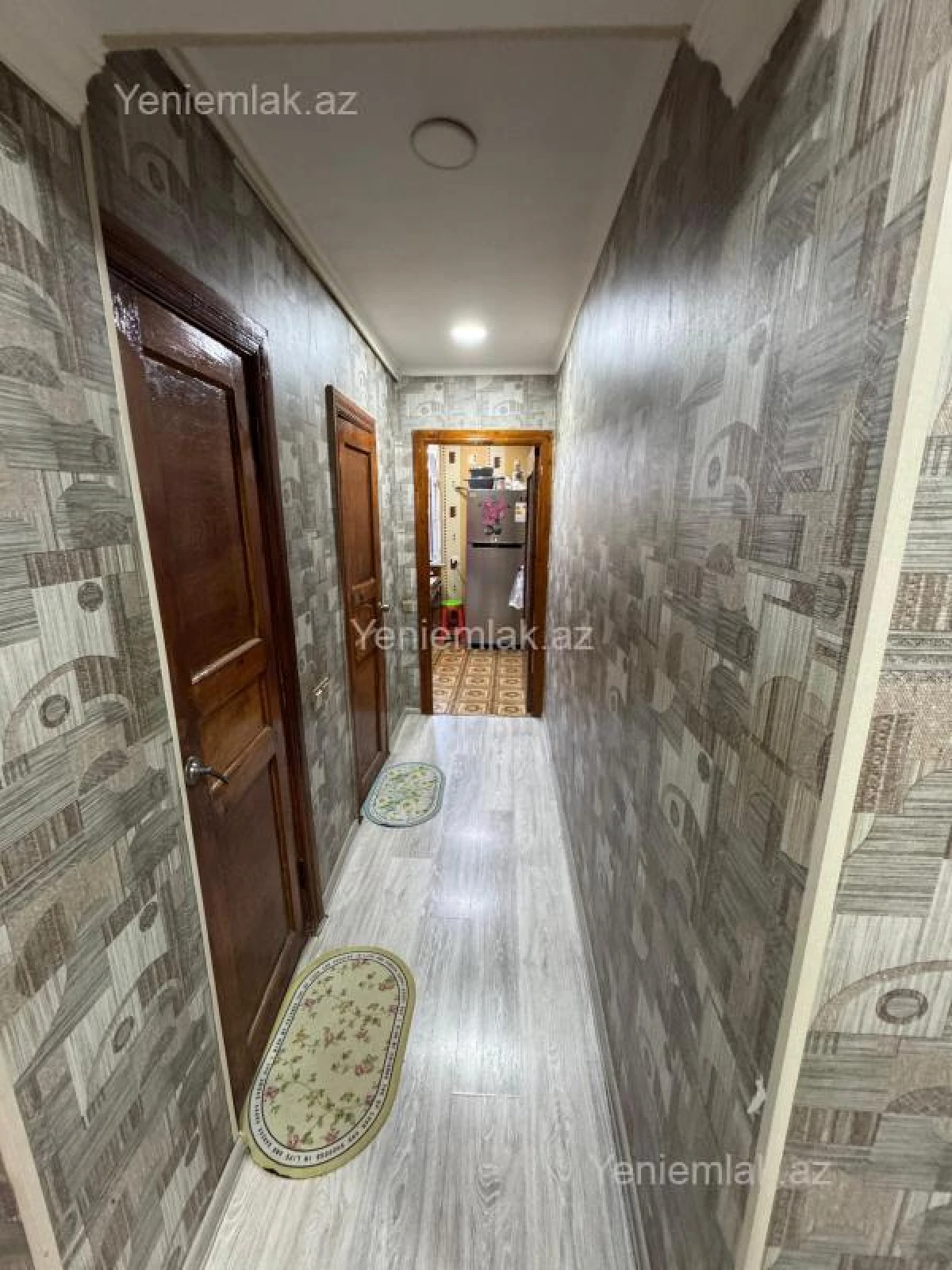 Satılır 4 otaqlı köhnə tikili 90 m²