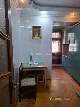 Satılır 3 otaqlı yeni tikili 80 m²