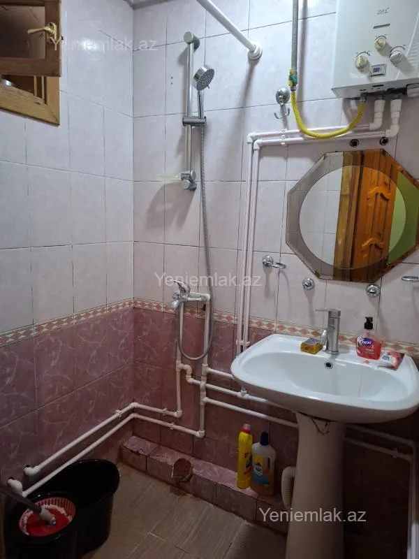 Satılır 3 otaqlı yeni tikili 80 m²