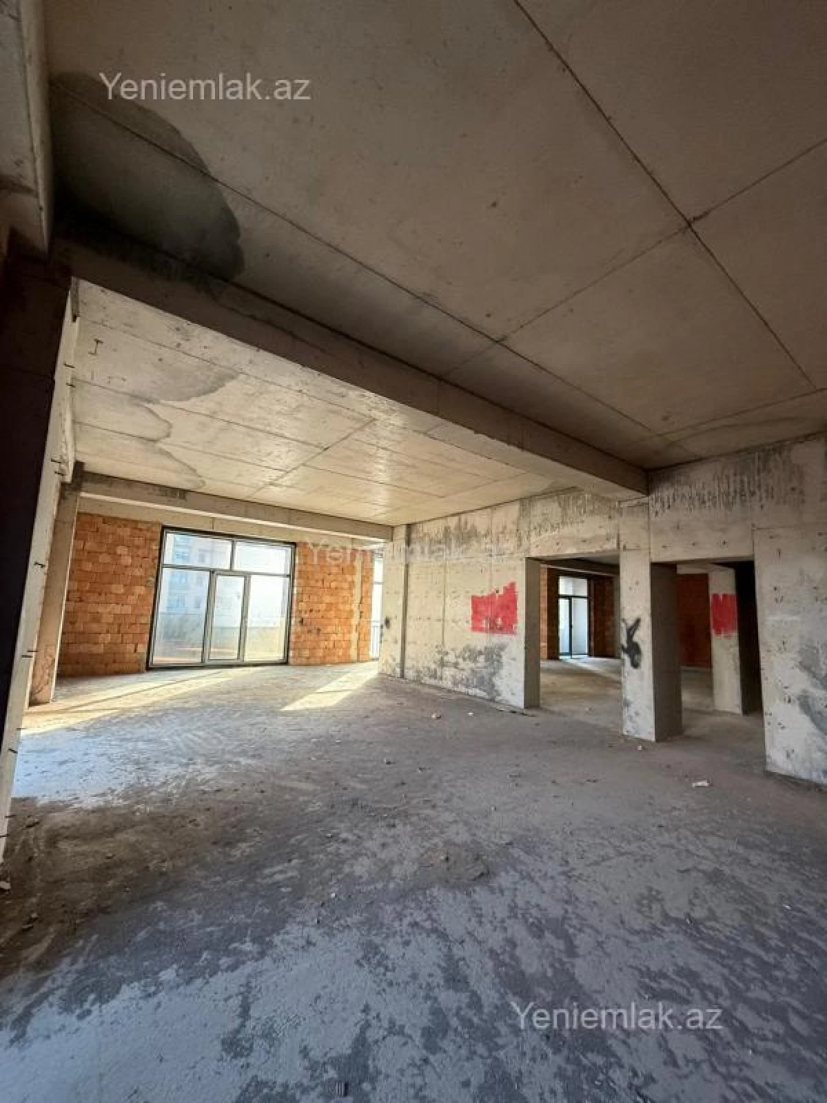 Satılır 5 otaqlı yeni tikili 272 m²