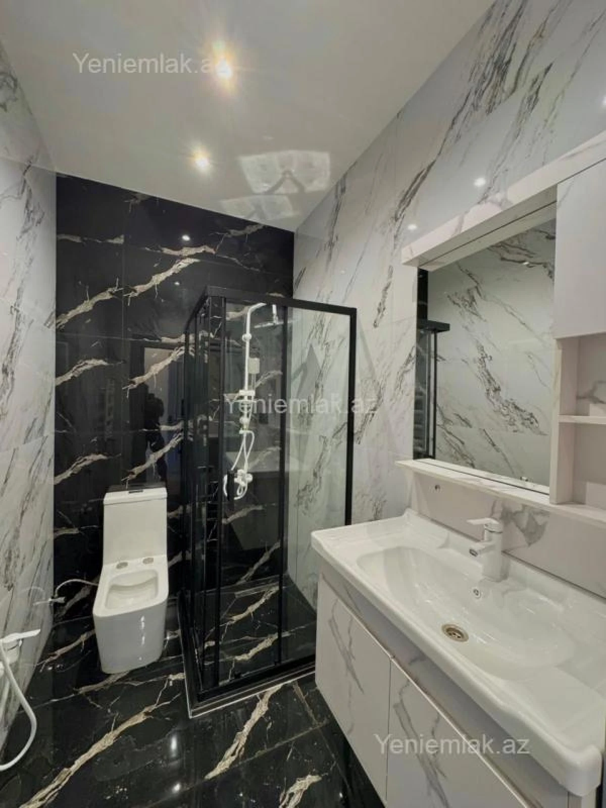 Satılır 5 otaqlı həyət evi 200 m²