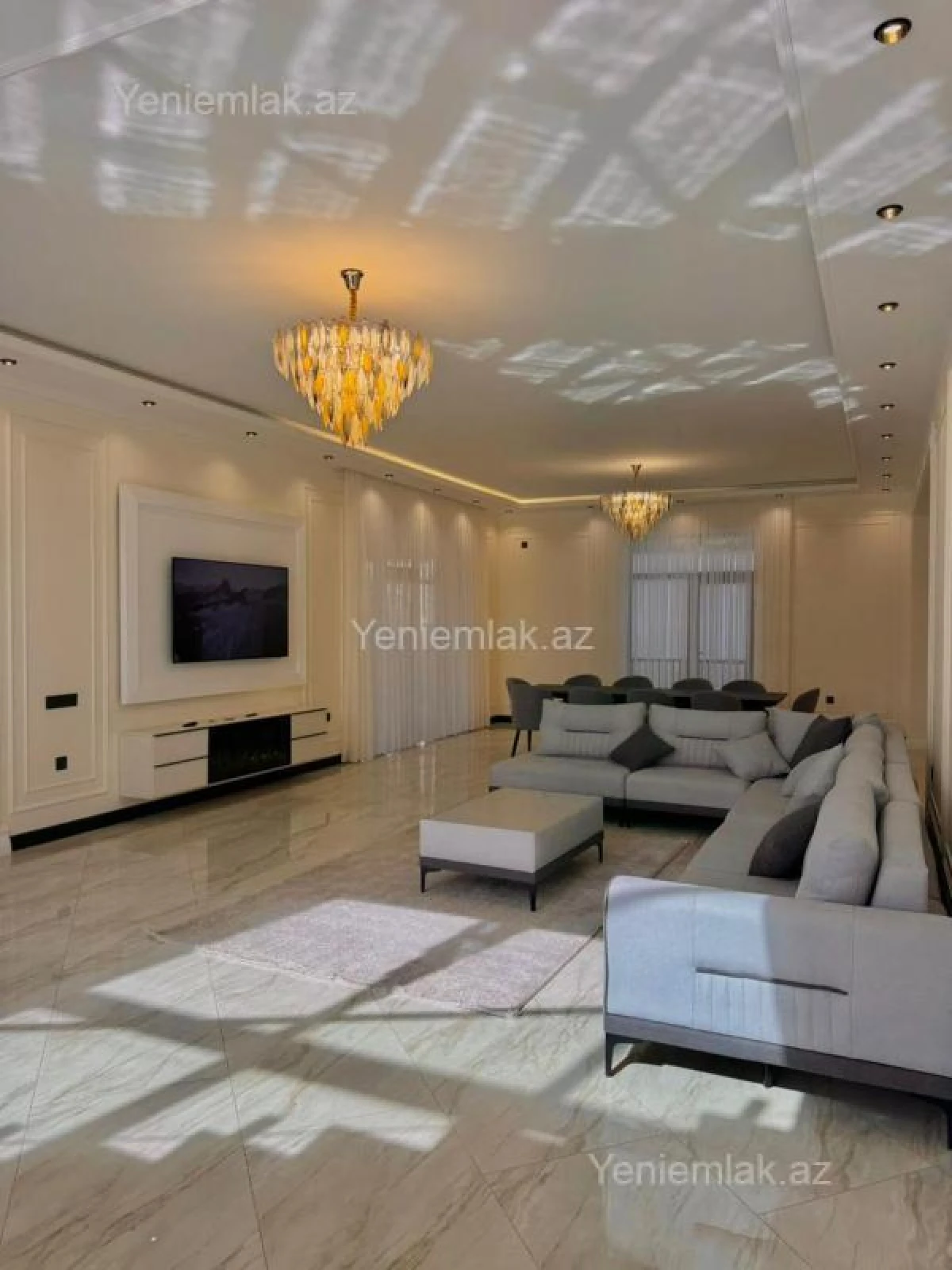 Satılır 6 otaqlı həyət evi 675 m²