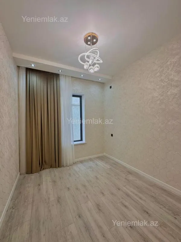 Satılır 4 otaqlı həyət evi 150 m²
