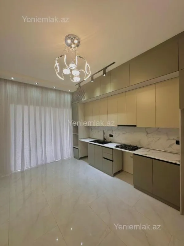 Satılır 4 otaqlı həyət evi 150 m²