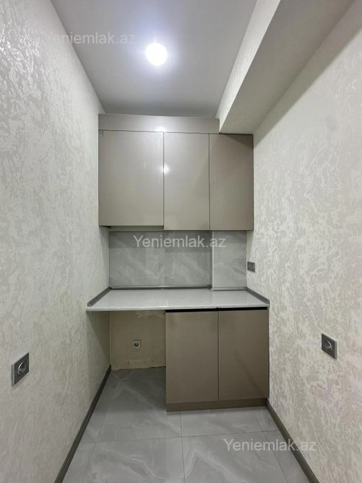Satılır 2 otaqlı yeni tikili 35 m²