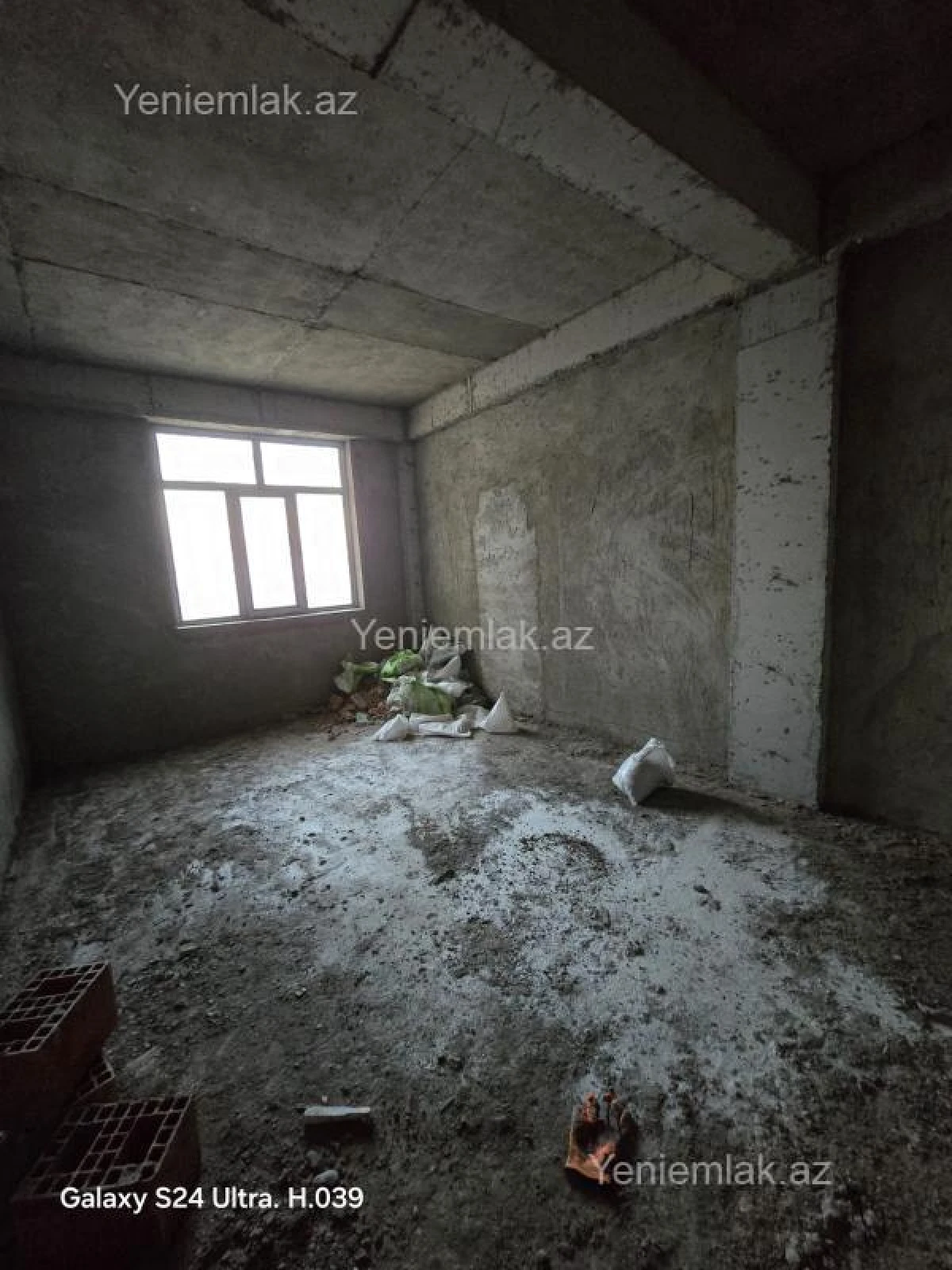 Satılır 3 otaqlı yeni tikili 136 m²