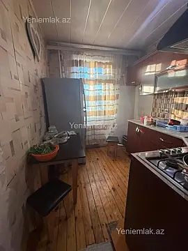 Satılır 2 otaqlı köhnə tikili 46 m²