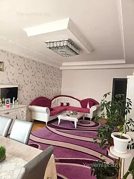 Satılır 3 otaqlı yeni tikili 130 m²