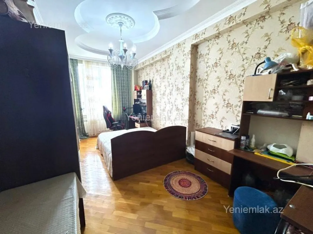 Satılır 3 otaqlı yeni tikili 105 m²