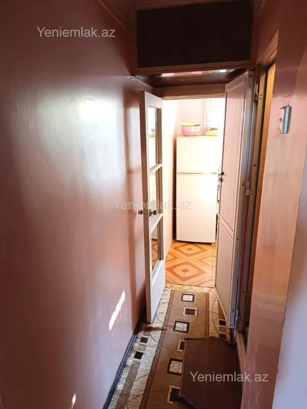 Satılır 3 otaqlı köhnə tikili 75 m²