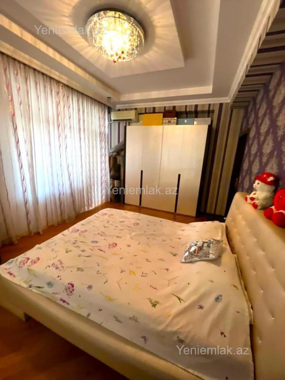 Satılır 3 otaqlı yeni tikili 125 m²
