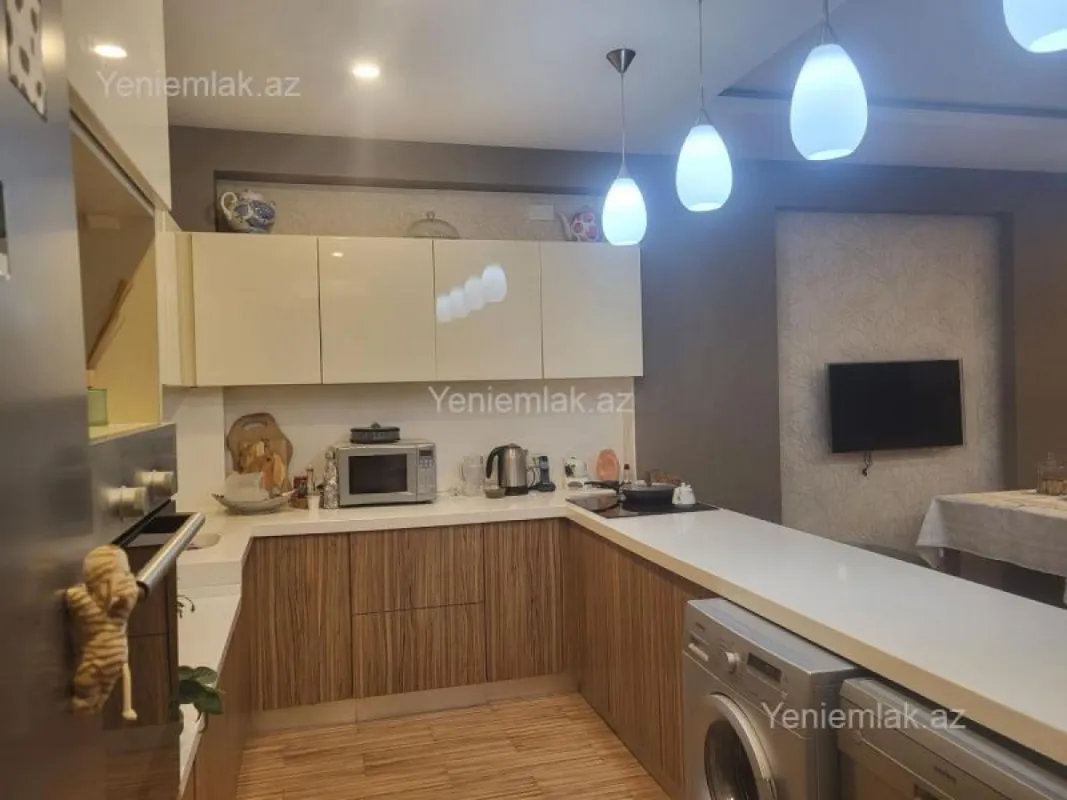 Kirayə verilir 2 otaqlı yeni tikili 62 m²