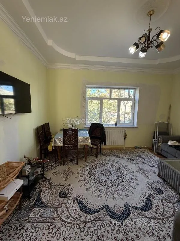 Satılır 3 otaqlı həyət evi 150 m²