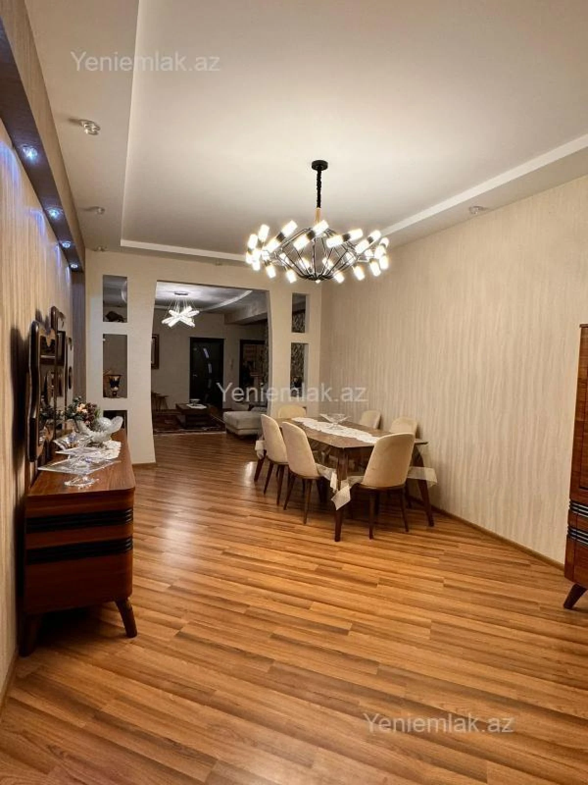 Satılır 4 otaqlı yeni tikili 135 m²