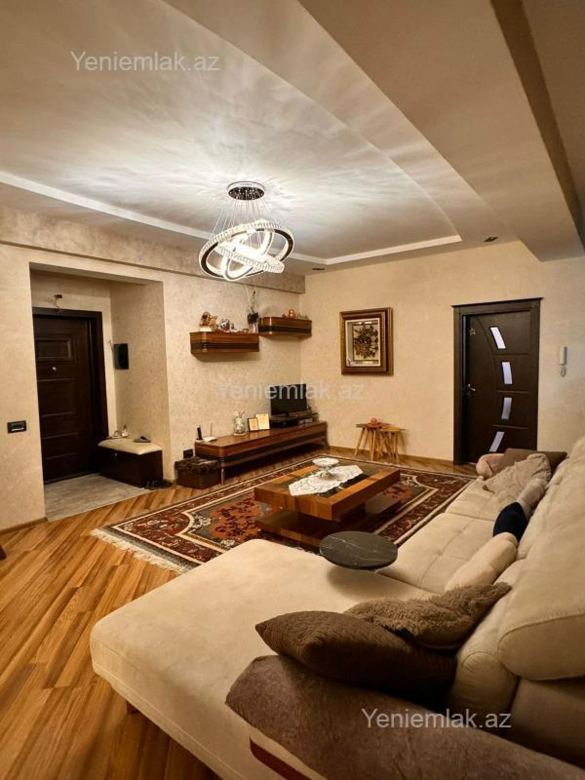 Satılır 4 otaqlı yeni tikili 135 m²