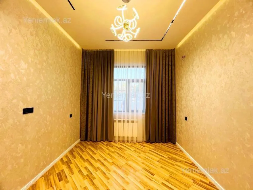 Satılır 4 otaqlı həyət evi 205 m²