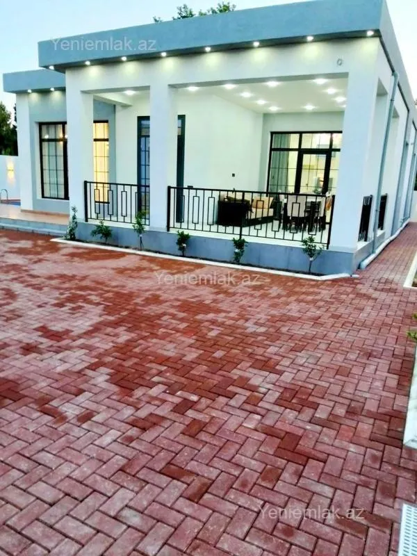 Satılır 4 otaqlı həyət evi 205 m²