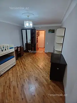 Satılır 3 otaqlı köhnə tikili 68 m²