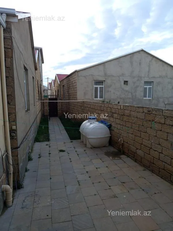 Satılır 3 otaqlı həyət evi 40 m²