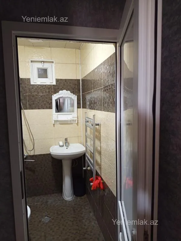 Satılır 3 otaqlı həyət evi 40 m²