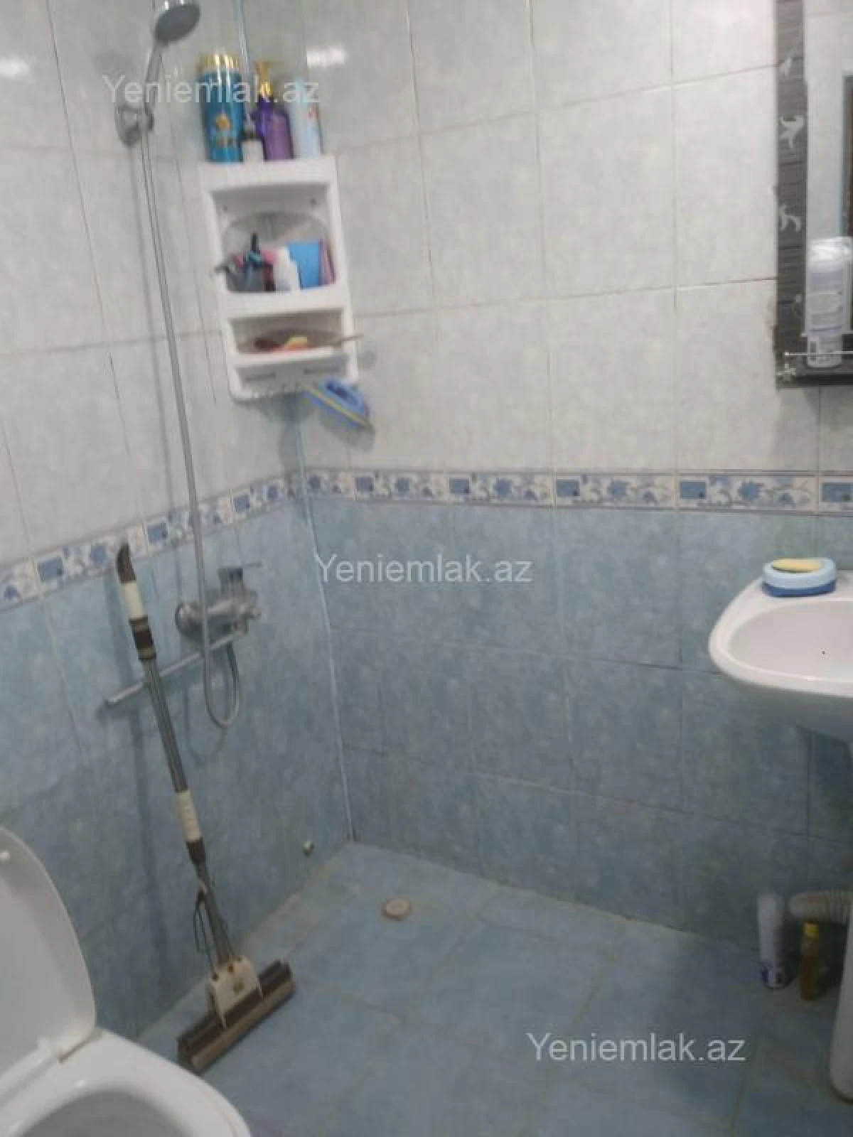 Satılır 3 otaqlı köhnə tikili 65 m²