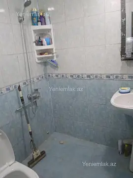 Satılır 3 otaqlı köhnə tikili 65 m²