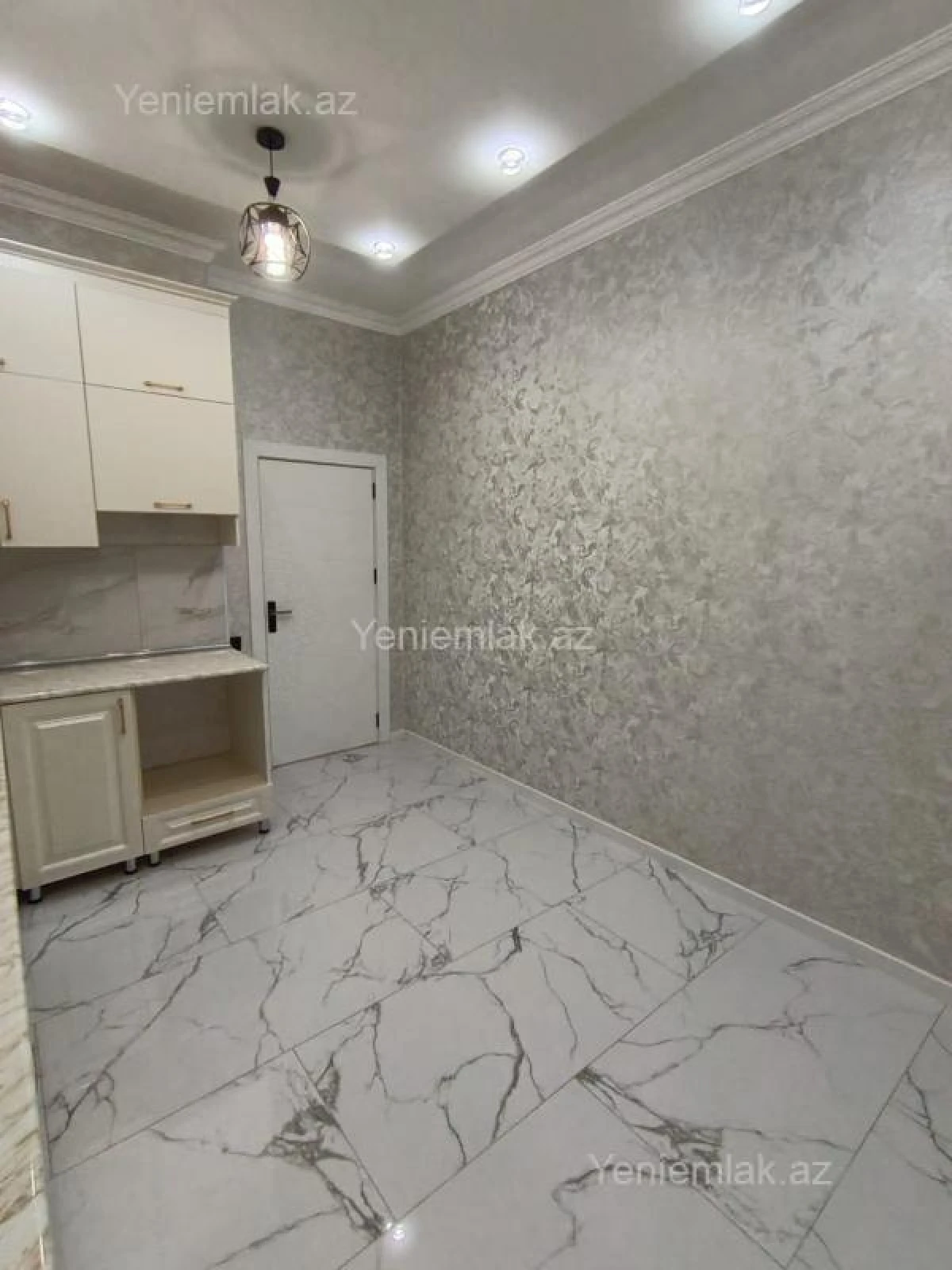 Satılır 2 otaqlı yeni tikili 85 m²