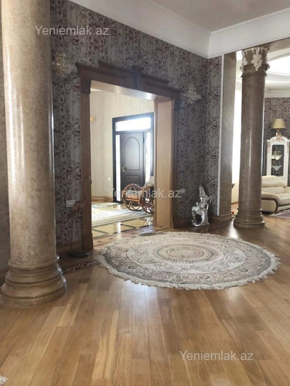 Satılır 7 otaqlı həyət evi 1000 m²