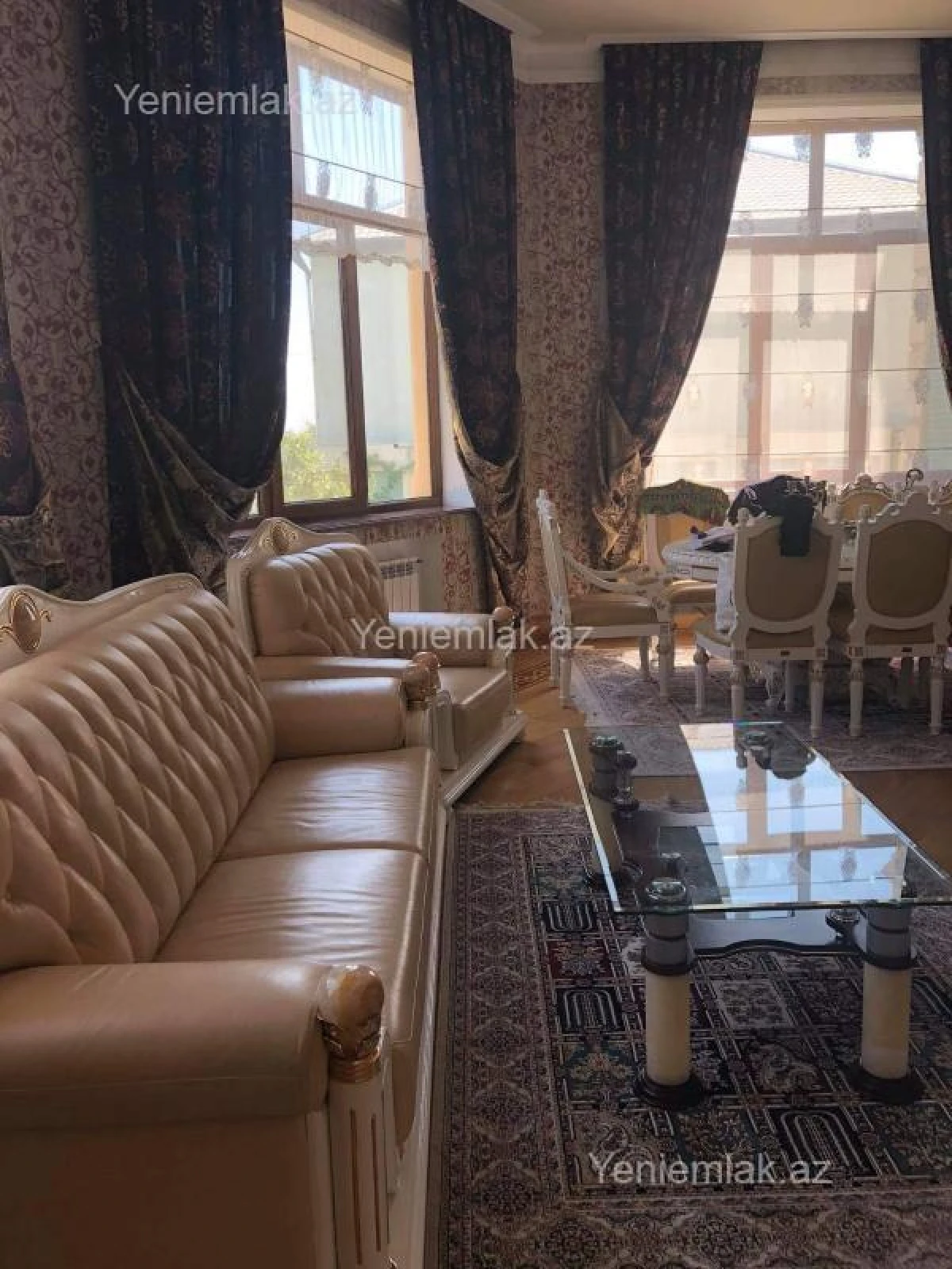 Satılır 7 otaqlı həyət evi 1000 m²