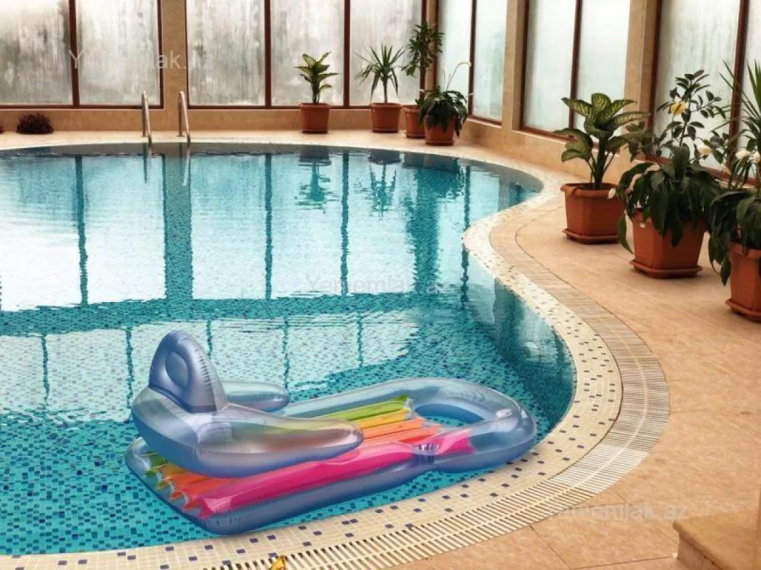 Satılır 7 otaqlı həyət evi 1000 m²