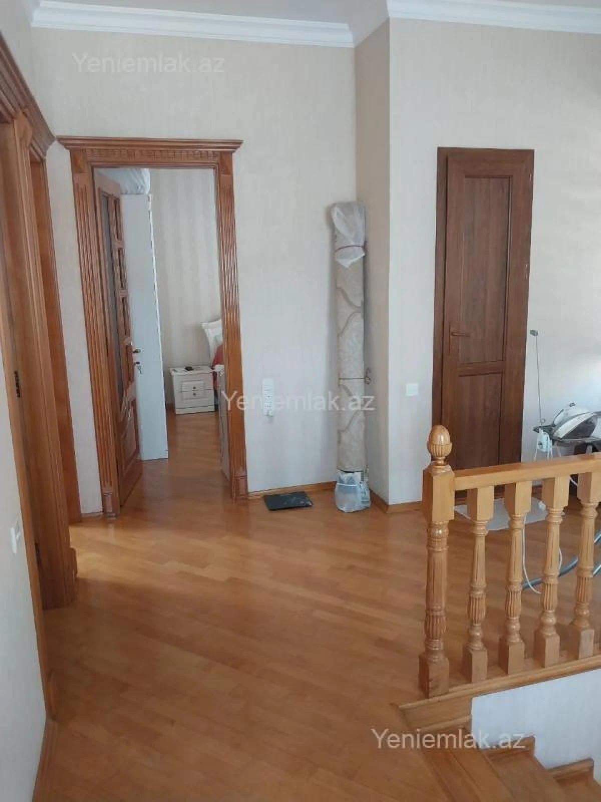 Satılır 5 otaqlı həyət evi 200 m²