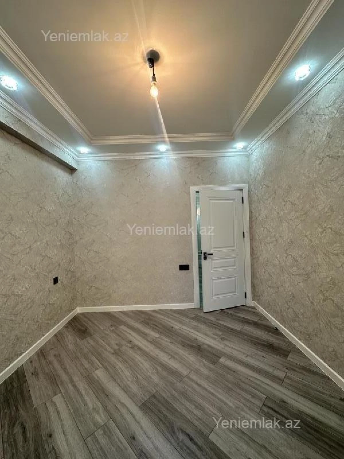 Satılır 2 otaqlı yeni tikili 54 m²