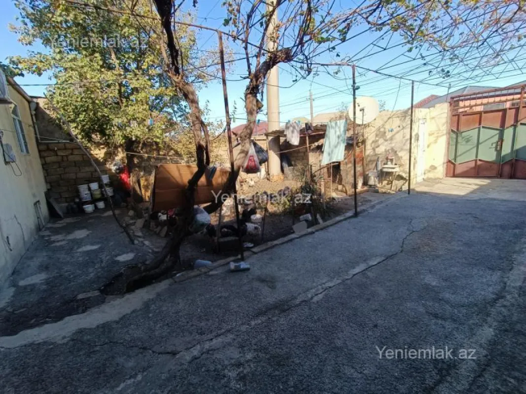 Satılır 3 otaqlı həyət evi 100 m²