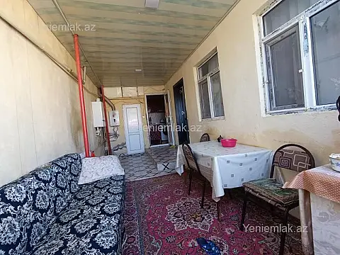 Satılır 3 otaqlı həyət evi 100 m²