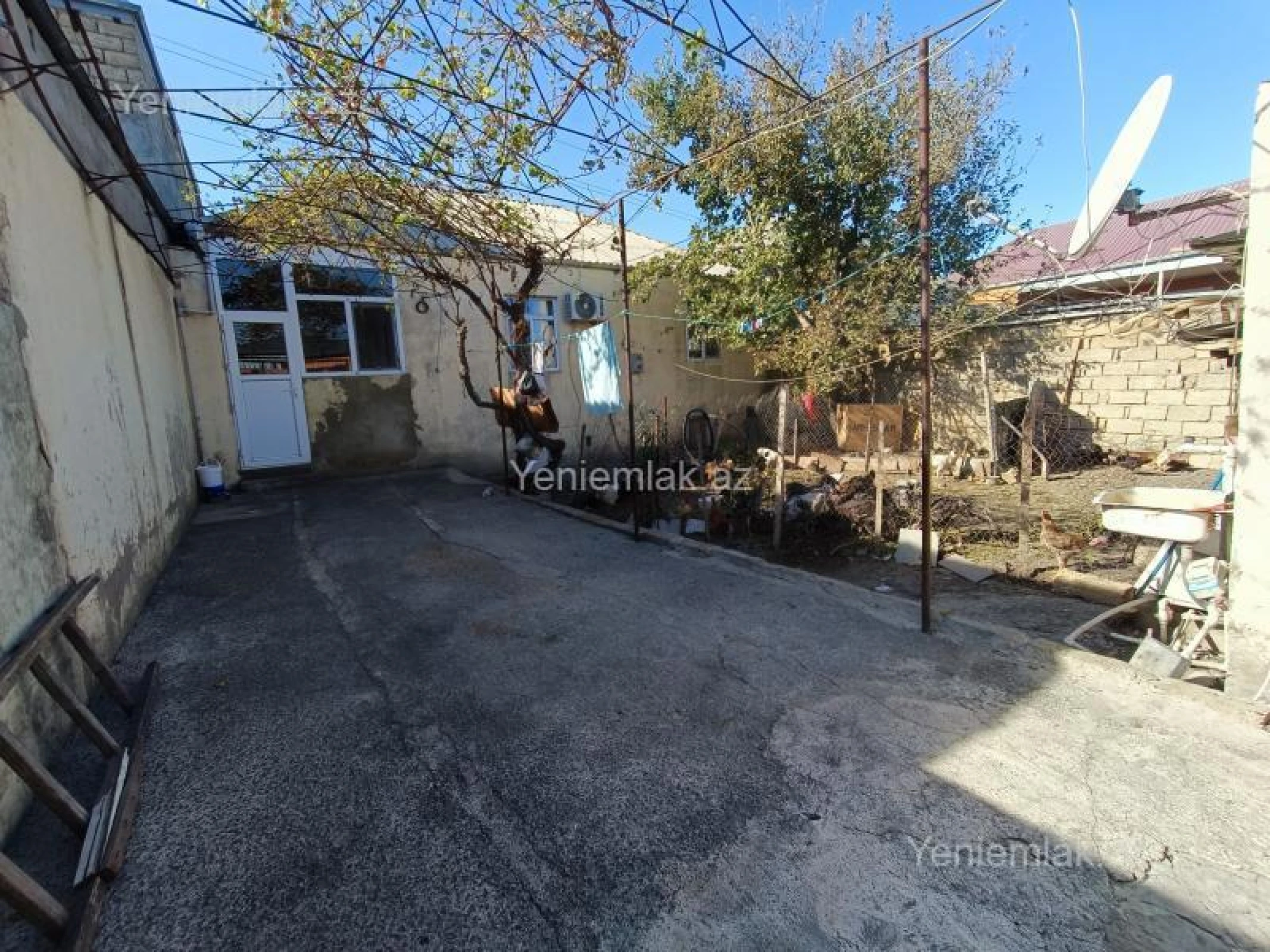 Satılır 3 otaqlı həyət evi 100 m²